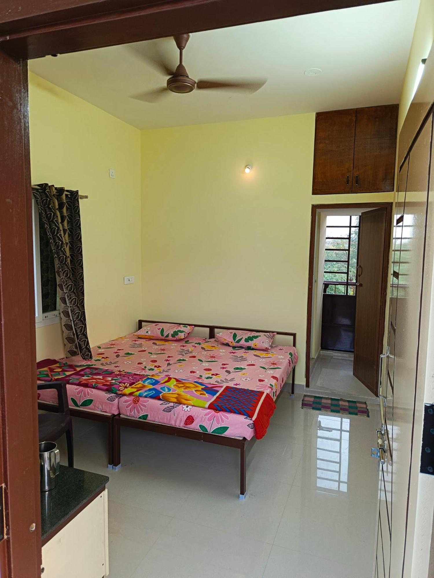 Abaranji Guest House Tiruvannāmalai Zewnętrze zdjęcie